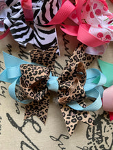 Load image into Gallery viewer, Hair Bows - 3/4inch Color Blend