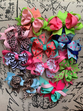 Load image into Gallery viewer, Hair Bows - 3/4inch Color Blend